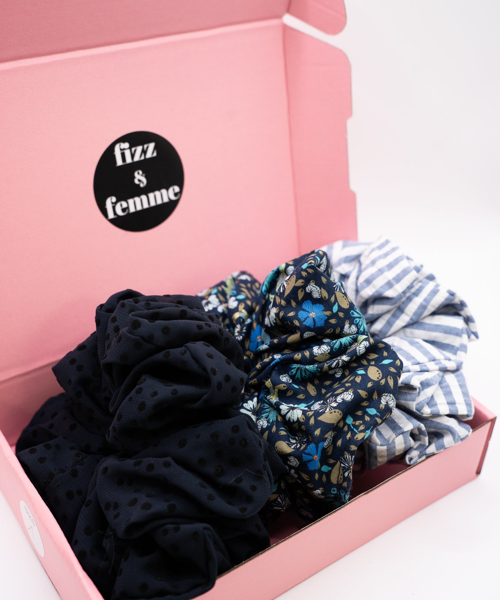 UNIQUE BOX | XXL - Schwarz - Fizz & Femme